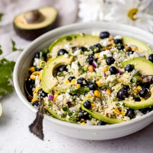 salata quinoa i borovnice