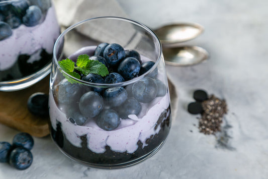 chocolate mousse with blueberries